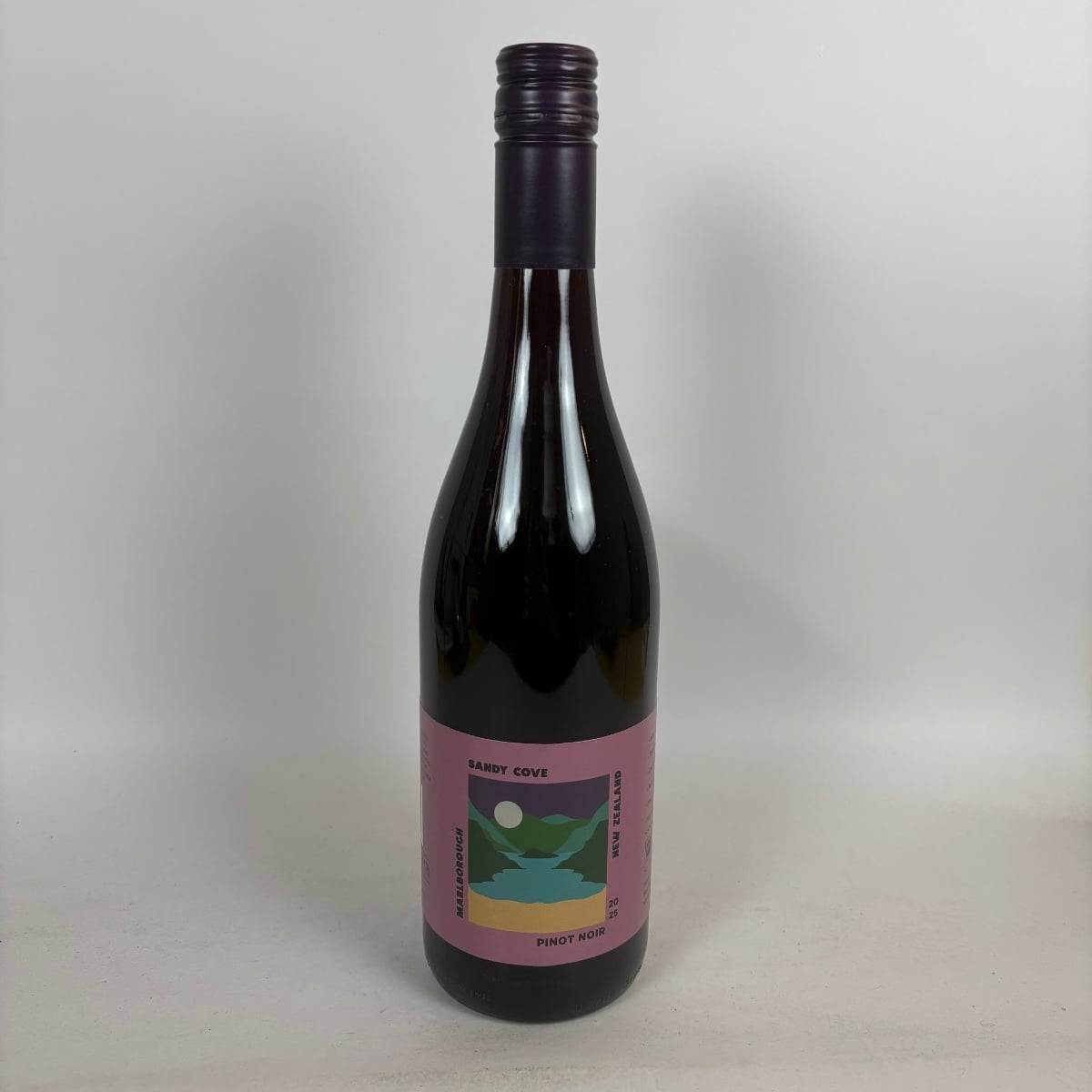 Sandy Cove Pinot Noir 2025